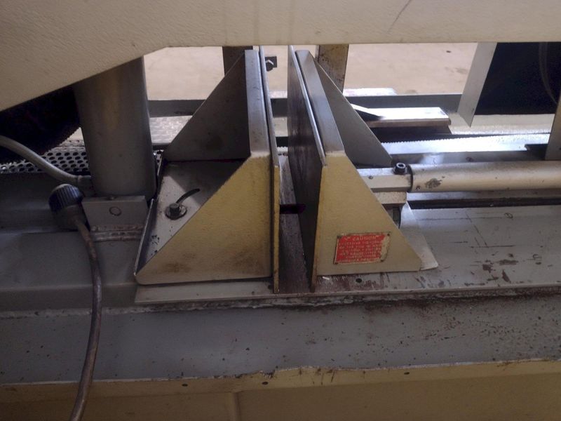 12" X 12" DOALL MODEL #C-7 HORIZONTAL BANDSAW: STOCK #18817