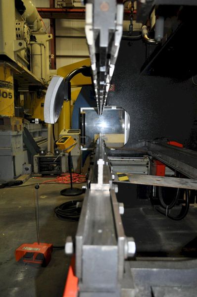 110 TON AMADA HYDRAULIC PRESS BRAKE