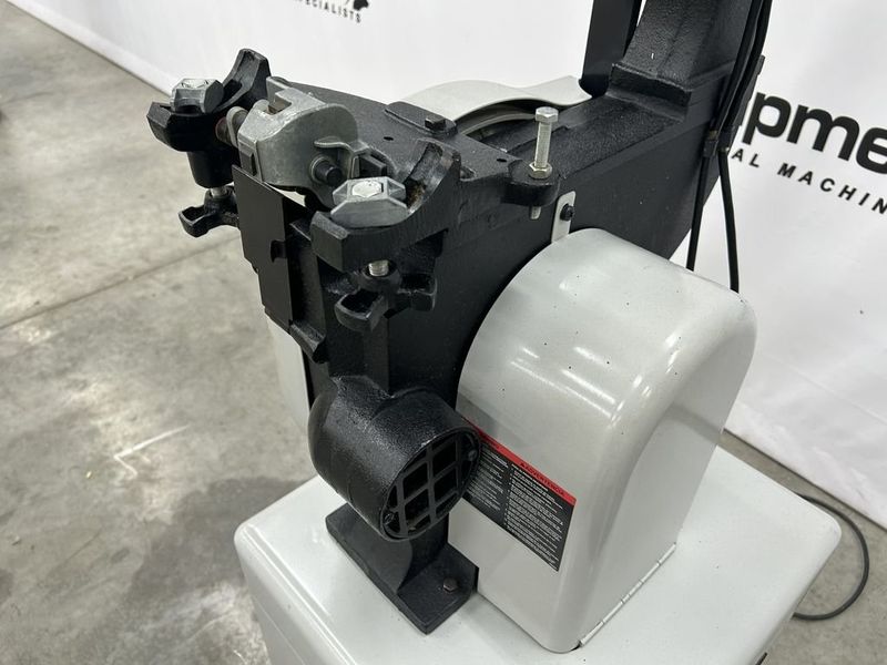 Delta 28-206 14″ Vertical Band Saw