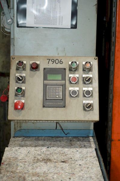 300 TON MINSTER SSDC PRESS