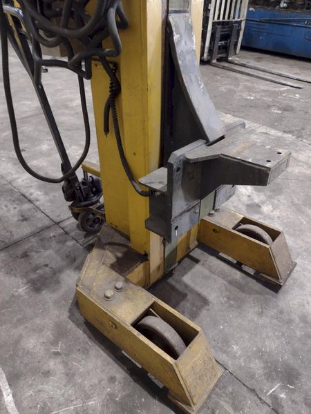 (4) 15 TON SEFAC MODEL #M120BF2000 MOBILE RAIL CAR LOCOMOTIVE COLUMN JACK LIFTS, 120,000 LBS TOT
