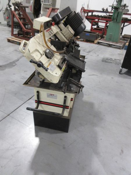 Jet HVBS-710S 7x10-1/2 in. Mitering Horizontal/Vertical Bandsaw, on Portable Steel Base, - Auction Item