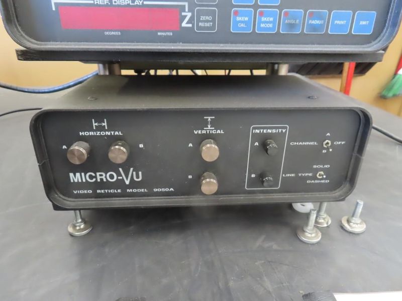 Micro-Vu Model 30 2 Video Measuring System w 2 Axis Micro-VU DRO w Q16 Metrology Computer- Auction Item