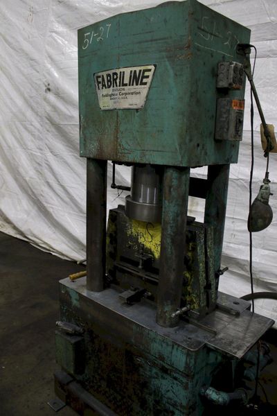 10' X 10' PEDDINGHAUS 4 POST HYDRAULIC ANGLE SHEAR: STOCK #73302