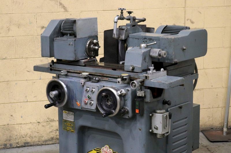4' X 10' SUPERTECH CYLINDRICAL GRINDER: STOCK #72687