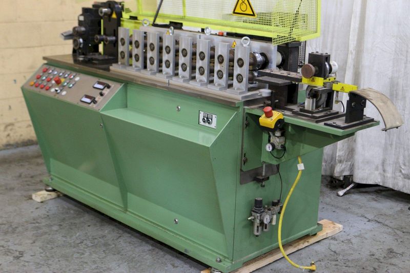 8 STAND KURT RUPPEL (MASCHINENBAU) "V" PROFILE ROLLFORMER: STOCK #70691