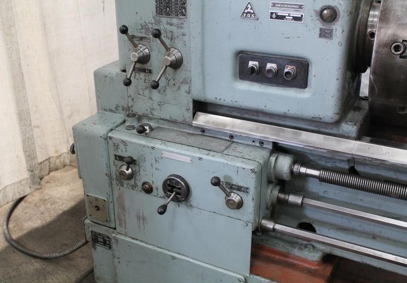 25" X 164" TOS ENGINE LATHE: STOCK # 63995