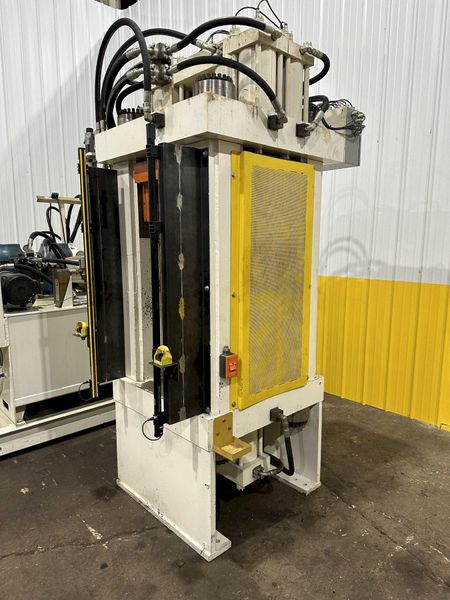 200 TON AMD HYDRAULIC PRESS: STOCK #19452