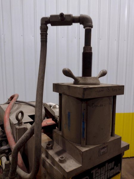 200 KVA TAYLOR WINFIELD MODEL #ERE-12-200 SPOT WELDER W/ UNITROL CONTROL: STOCK #19285