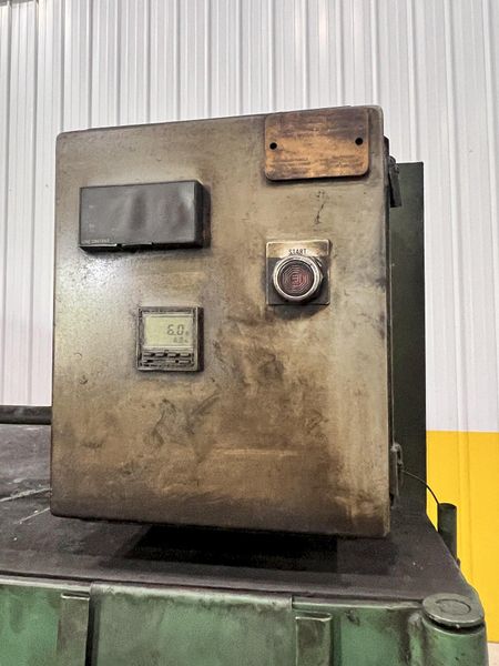 1998 DAYTON DUAL ZONE GAS POWERED PRE-HEAT DIE OVEN, WITH DIGITAL TEMP CONTROLLER: STOCK #20215