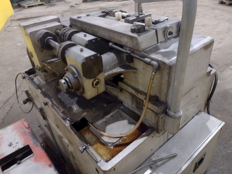 16 TON NISSEI MODEL #FA16 2-DIE INFEED THREAD ROLLER : STOCK #19733