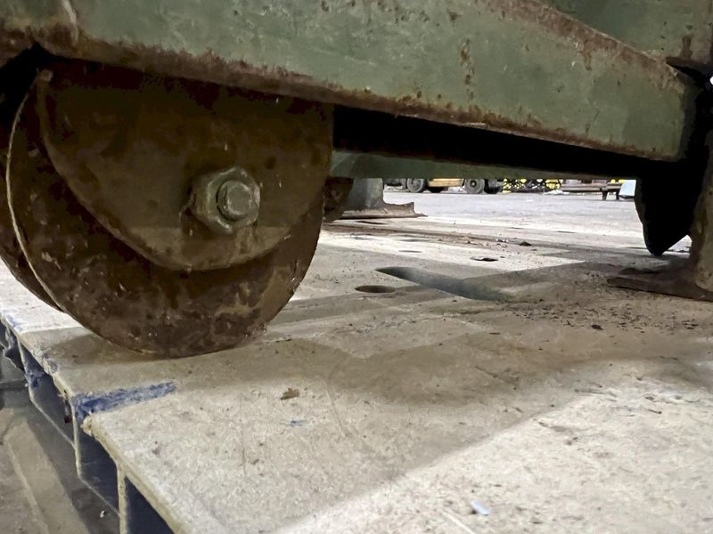 3,000 LB ARONSON MODEL #PRD3/PRI3 POWERED TANK TURNING ROLLS: STOCK #17960