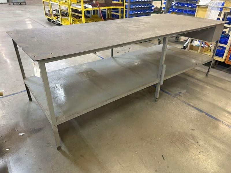10′ L x 4′ W Heavy Duty Steel Metal Frame Table w/ drawers