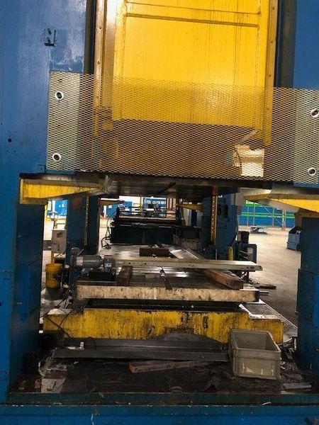 500 ton Aida NST-500 Used Straight Side Mechanical Metal Stamping Press