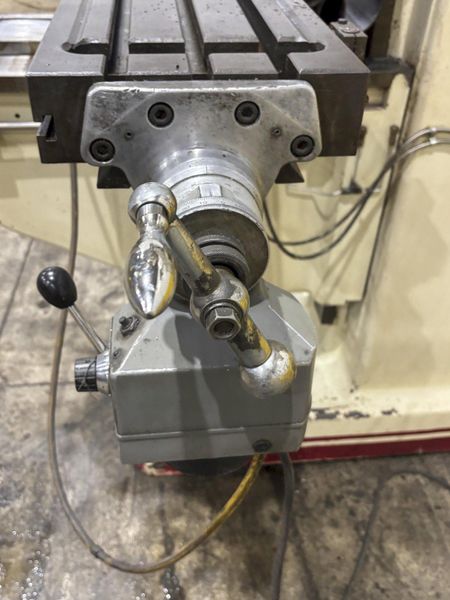 3 HP ACER MODEL #3VK3-HP RAM TYPE VERTICAL MILL WITH DIGITAL READ OUTS: STOCK #23061