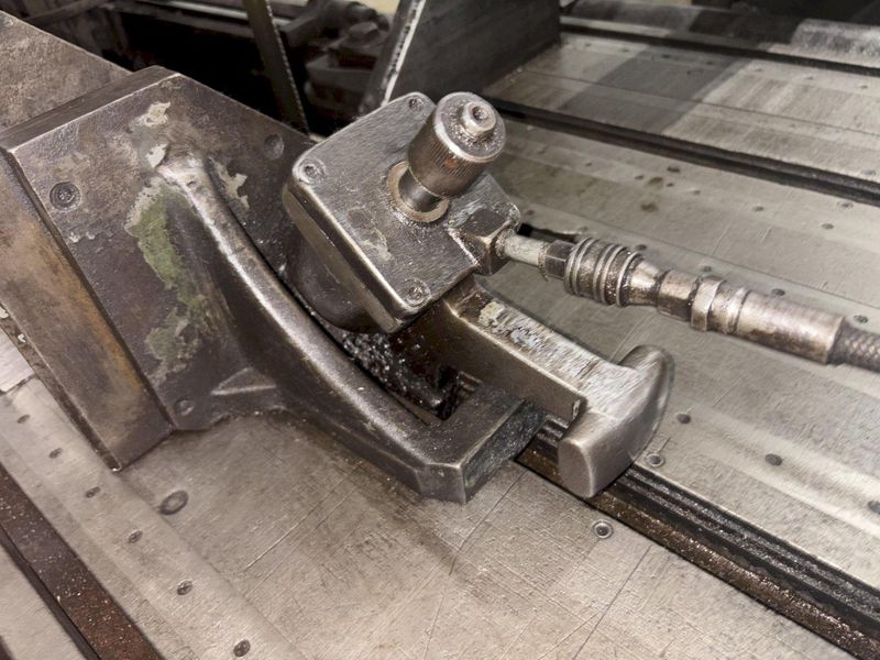 18” X 20” MARVEL MODEL #81/M4 AUTOMATIC MITRE HEAD VERTICAL BAND SAW & FEED TABLE: STOCK #23277