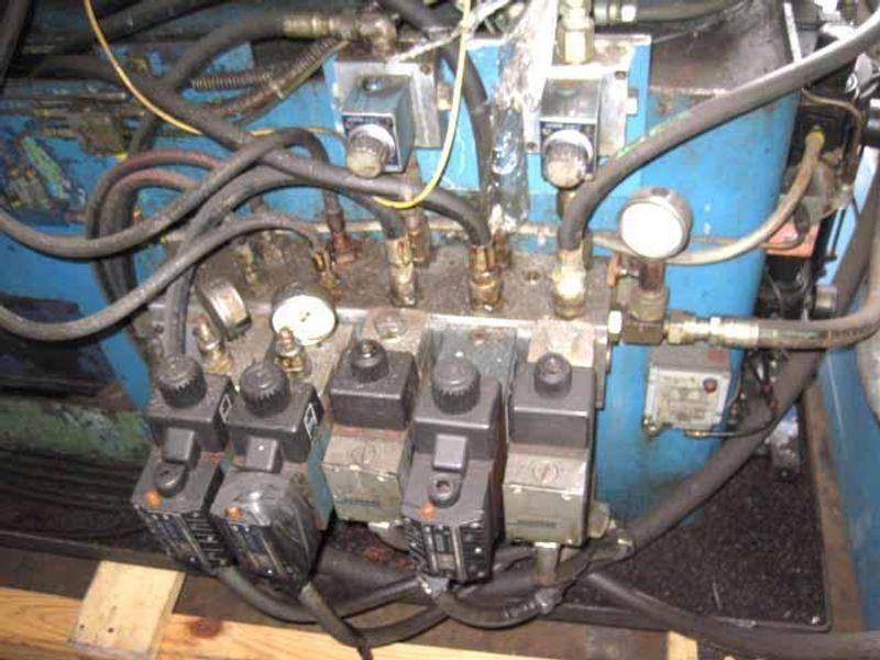Economy Model 5200 Double End Pointing Machine