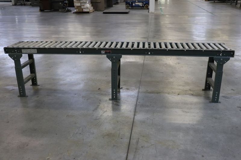 U-line H-3411 10′ Long 14″ Gravity Conveyor