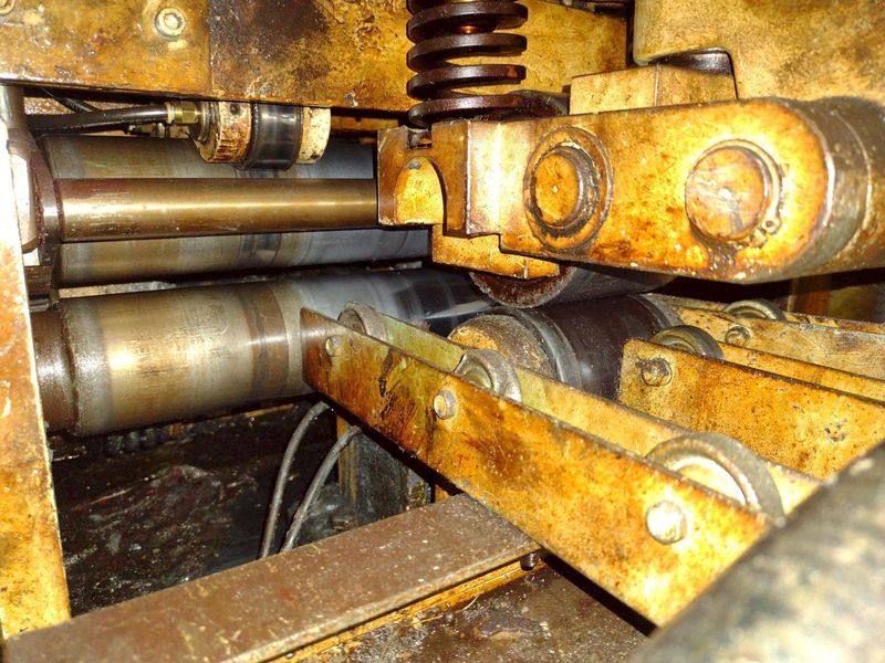 15" X .125" AIDA MODEL #LFS-40R STRAIGHTENER & SERVO COIL STRIP FEEDER: STOCK #20565