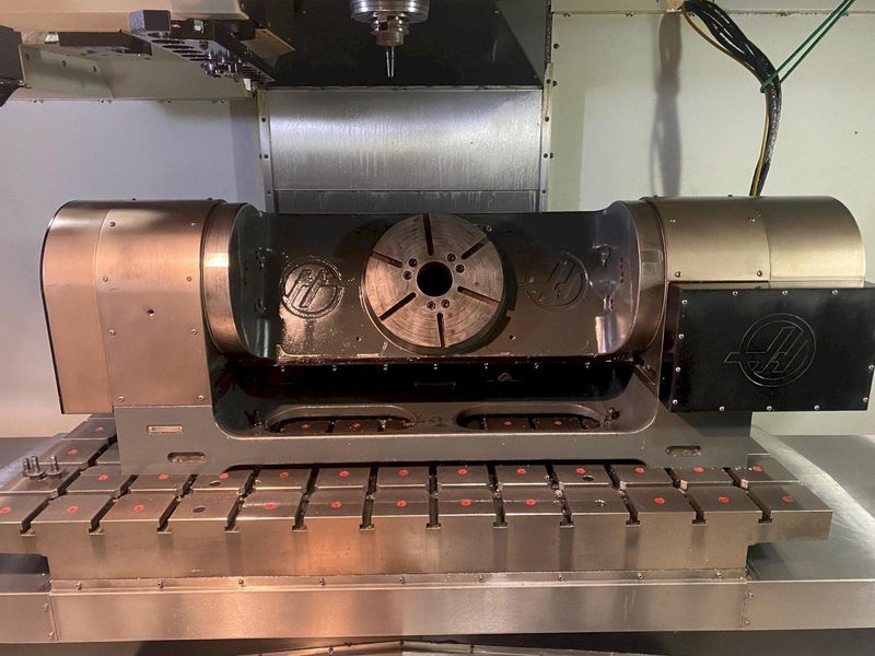 USED HAAS VM-6 64" X 28" 5-AXIS VERTICAL CNC MACHINING CENTER, Stock# 10913, Year: 2012