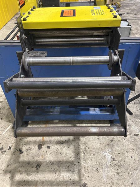 12" W X 18" STROKE PRESS ROOM EQUIPMENT PRE PNEUMATIC COIL STRAIGHTENER & AIR FEEDER : STOCK #23
