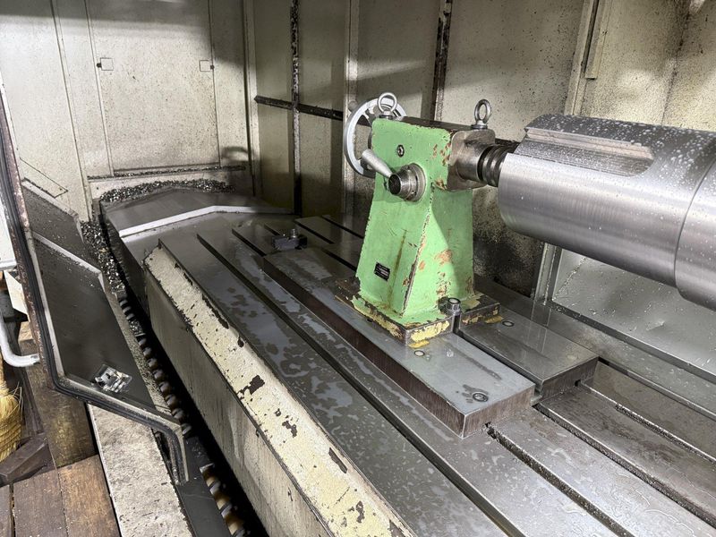 OKK, MODEL KCV 800 CNC VERTICAL MACHINING CENTER, 120" X, 33" Y, 28" Z, 40 ATC, 12,0000 RPM, 200