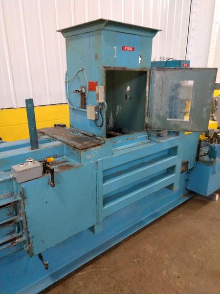 15" X 15" X 15 HP MAREN MODEL #111-297 HYDRAULIC HORIZONTAL AUTOMATIC CONTINUOUS BALER: STOCK #1