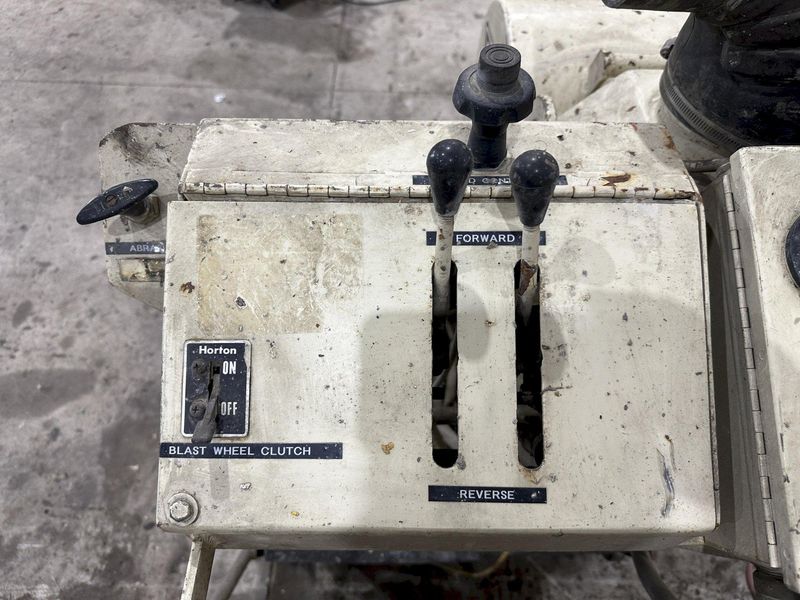 13" WIDE X 15 HP GOFF MODEL #15E13 PORTABLE SURFACE & FLOOR SHOT BLASTER & DUST COLLECTOR: STOCK