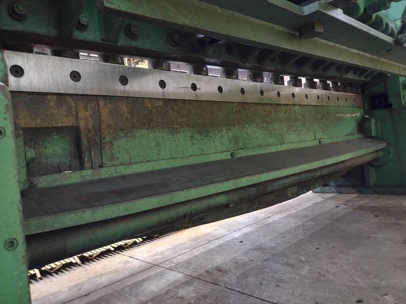 8' X 1/4" WYSONG MODEL #825 MECHANICAL POWER SQUARING SHEAR: STOCK #23635