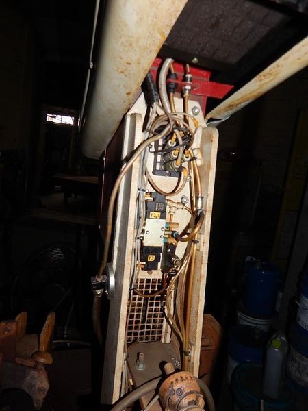 T-DRILL TUBE COLLAR MACHINE