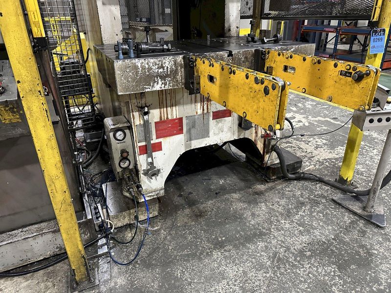 220 AIDA GAP FRAME STAMPING PRESS