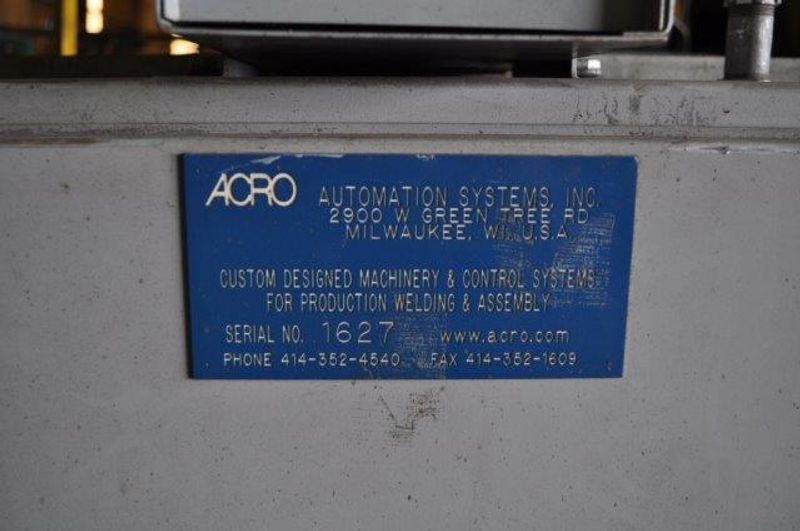 ARCWORLD YASKAWA MOTOMAN ROBOTIC SPOTWELDING CELL