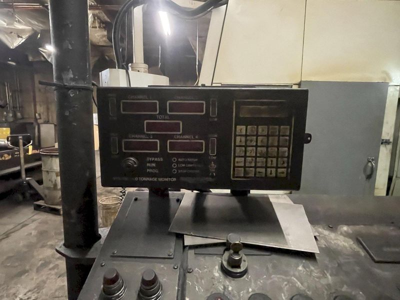 600 TON MINSTER MODEL #90-600 KNUCKLE JOINT KJ PRESS, 6" STROKE: STOCK #18998