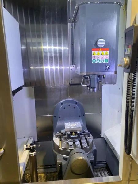 Haas UMC-500 CNC 5-Axis Vertical Machining Center (2020)