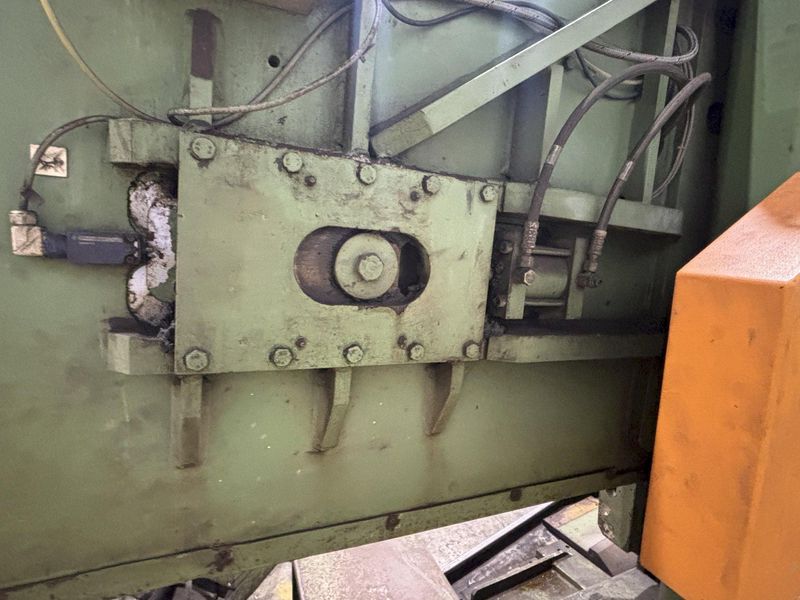 17" X 43" PEDDINGHAUS MODEL #1100 DG TWIN COLUMN & MITRE HORIZONTAL STRUCTURAL SAW, NEW 2007: ST