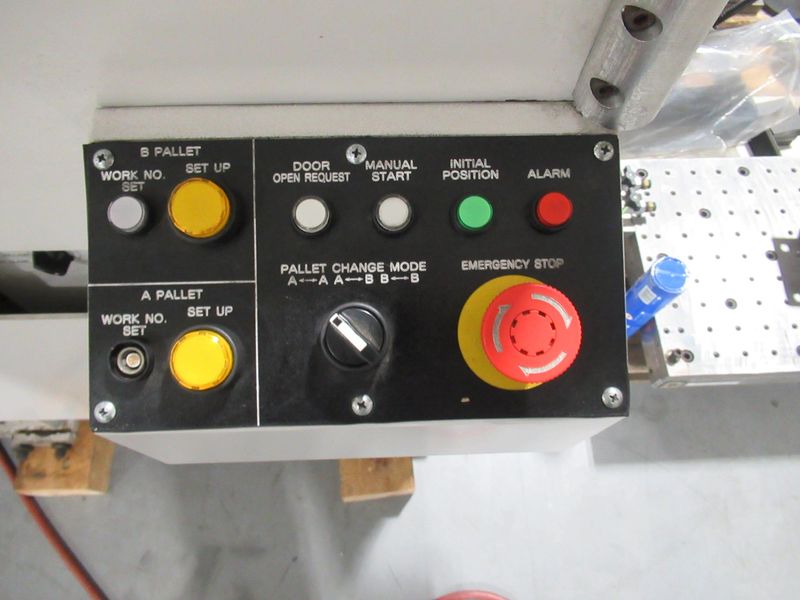 Fanuc Robodrill Alpha T21iEL CNC Drilling/Tapping Machine w/Automatic Pallet Changer, Renishaw Probing System, 21 ATC- Auction Item