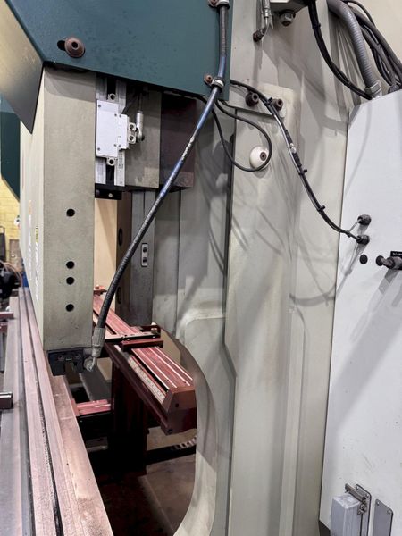 350 TON X 12' ACCURPRESS MODEL 435012 HYDRAULIC PRESS BRAKE: STOCK #80765