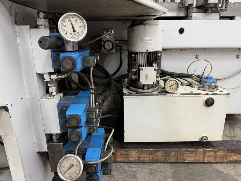 Behringer HBP413A Dual Column Horizontal Band Saw