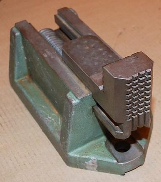 Chuck Jaws, (4), 12.25" Long, 5.5" Wide, 6.75" High, 3/4" Holes, Keyed, #30188