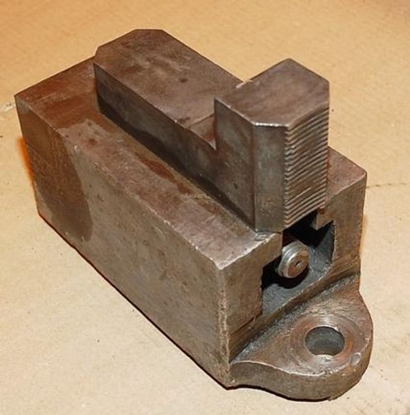 Chuck Jaws, (4), 11.5" Long, 4.375" Wide, 6.75" High, 1" Holes, Keyed, #30189