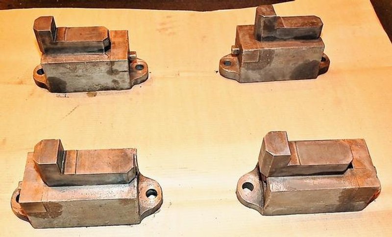 Chuck Jaws, (4), 11.5" Long, 4.375" Wide, 6.75" High, 1" Holes, Keyed, #30189