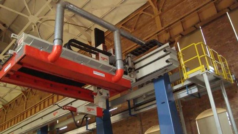 IGM Robotic Weld Cell, X1377", Y118", Z59", (2) 49" Pos, 51" Sw, (2) 6-Ax Robots, '07 #26597