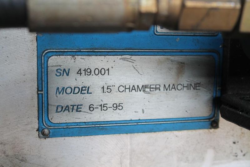 HAUTAU MODEL #CC15M DOUBLE END CHAMFER MACHINE:  STOCK #61481