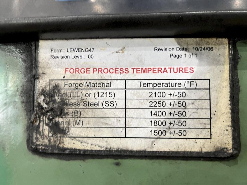 550 kW AMERICAN INDUCTION HEATING CORP (1999) INDUCTION HEAT POWER SOURCE & CONTROLS: STOCK #200