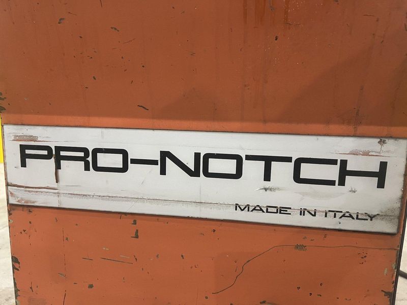 6" X 6" PRO-NOTCH POWER CORNER NOTCHER: STOCK #20276