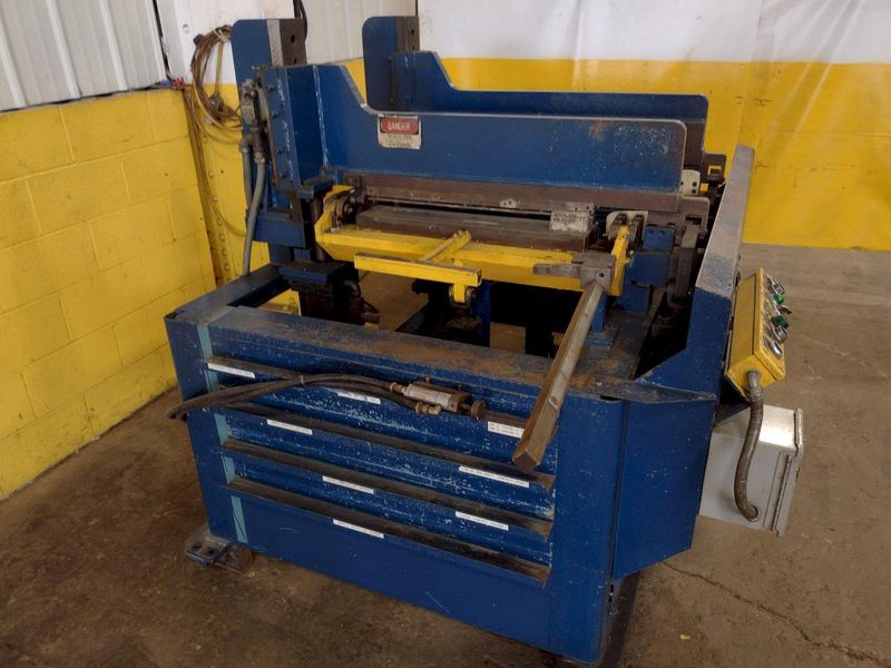 24" X 36" FELDMAN MODEL FF-24 DOUBLE WING TANGENT BENDER / BRAKE: STOCK #16172