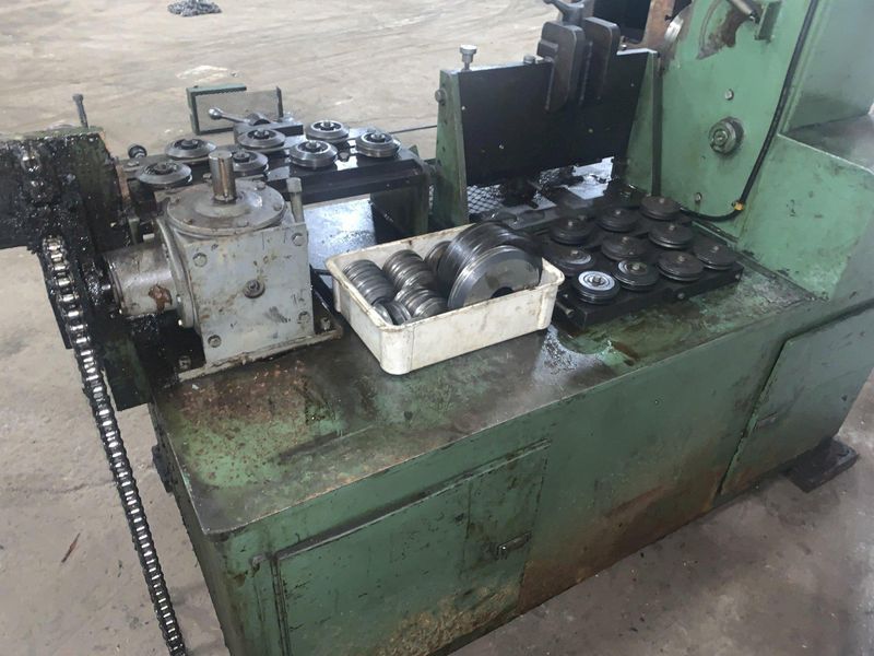 1/2" RMG MODEL SB-KS1207-02 TWO PLANE STRAIGHTENER WITH FEED: STOCK #12448