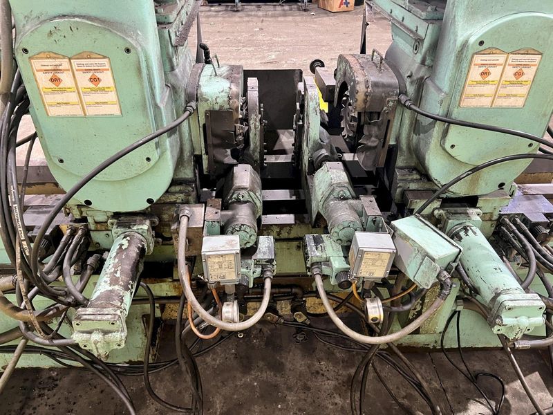 24" TO 66" x 15 HP GIDDINGS & LEWIS SELF CENTERING & FACING MACHINE: STOCK #12230