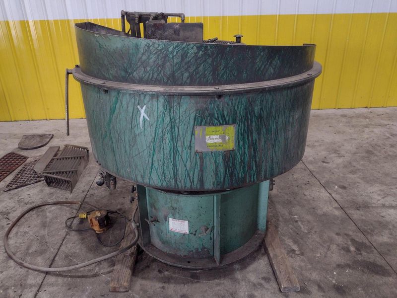 7 CUBIC FOOT X 48" SWECO MODEL #FMD7LR VIBRATORY BOWL PARTS FINISHER: STOCK #23140