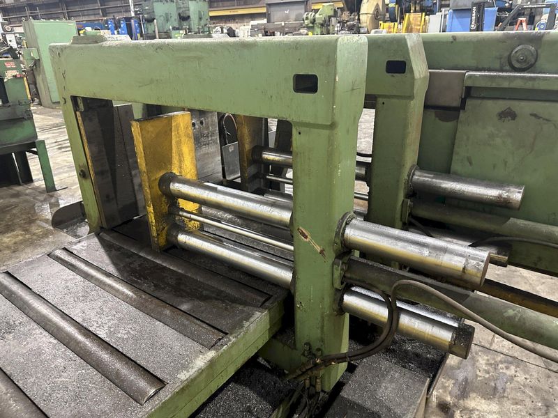 16" x 16" HYD-MECH MODEL #M-16A FULLY AUTOMATIC HORIZONTAL BANDSAW WITH POWER MITRE SWIVEL: STOC